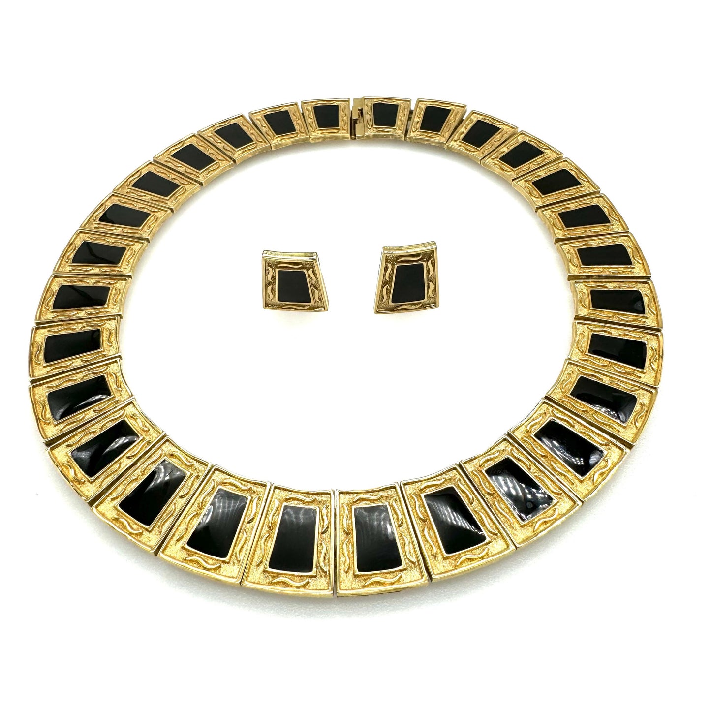 Vintage 1980's Enamel Collar Necklace and Matching Enamel Clip On Earrings