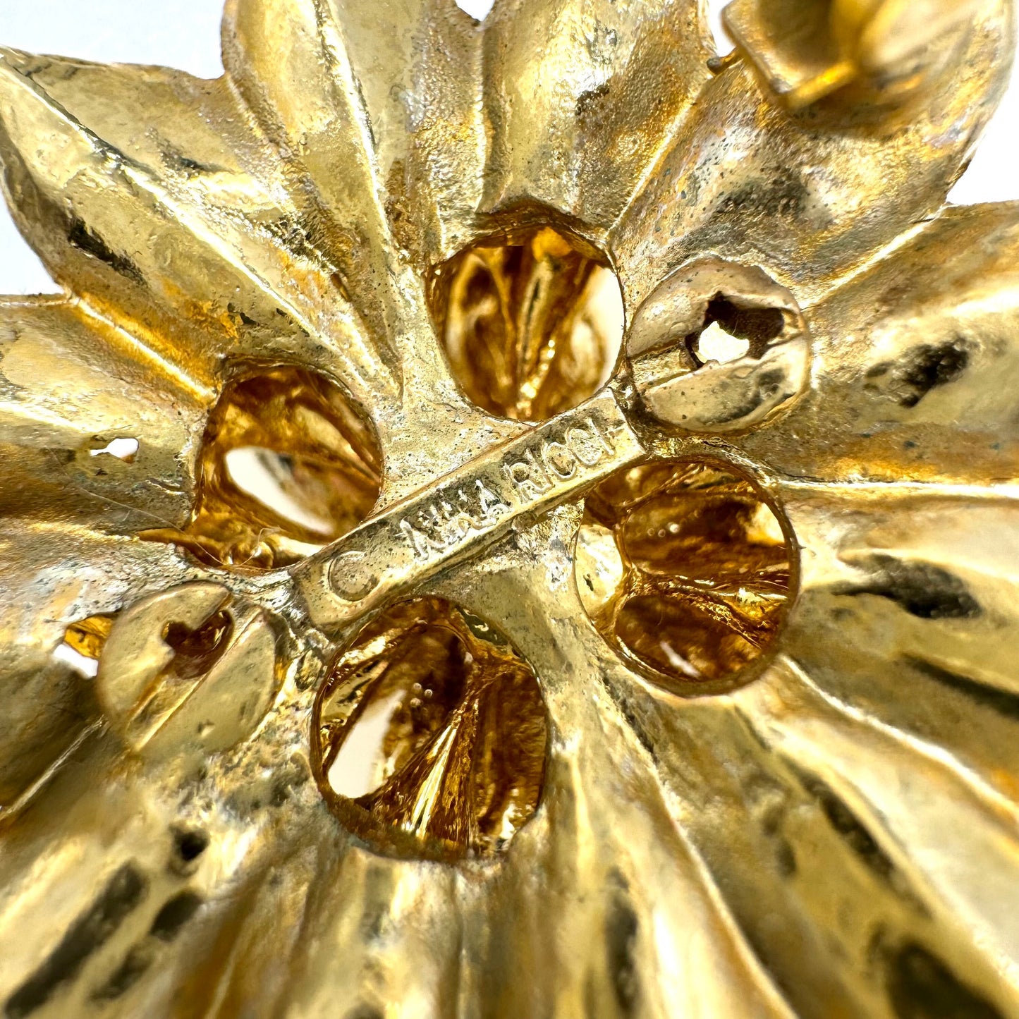 Nina Ricci Three Tier 22ct Triple Gold Plated Crystal Flower Brooch