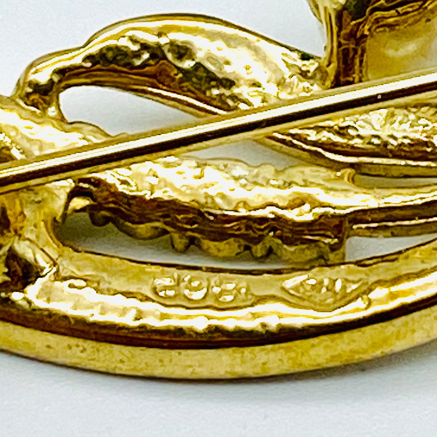 18ct GP Crystal and Faux Pearl Leaf Brooch