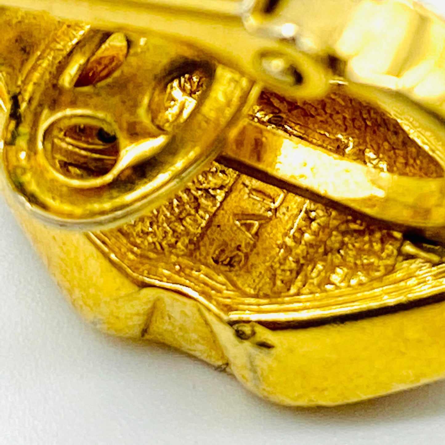 S.A.L. Swarovski America Ltd Clip On Earrings