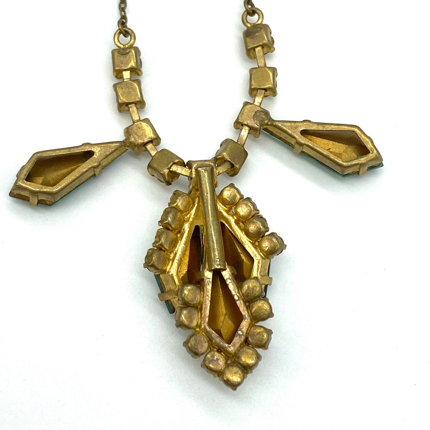 Art Deco Clear and Tourmaline Coloured Faceted Glass Necklace