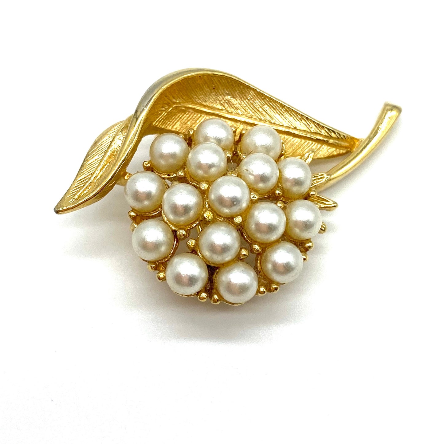 Sarah Coventry 'Splendor Pearl Blossom' Gold Plated Single Leaf with Faux Pearl Flower Brooch