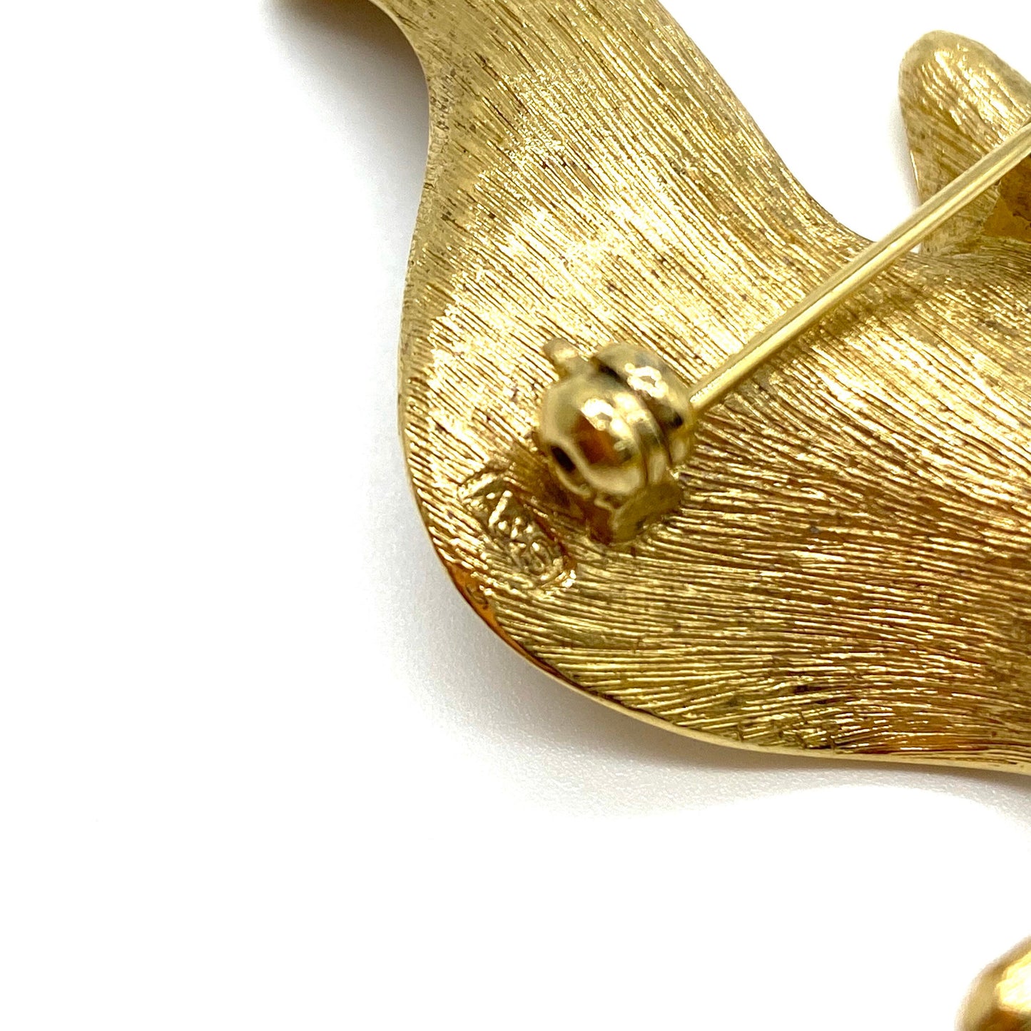 RARE Attwood and Sawyer 1960's Gold Plated Leaf Brooch with Crystal Midrib