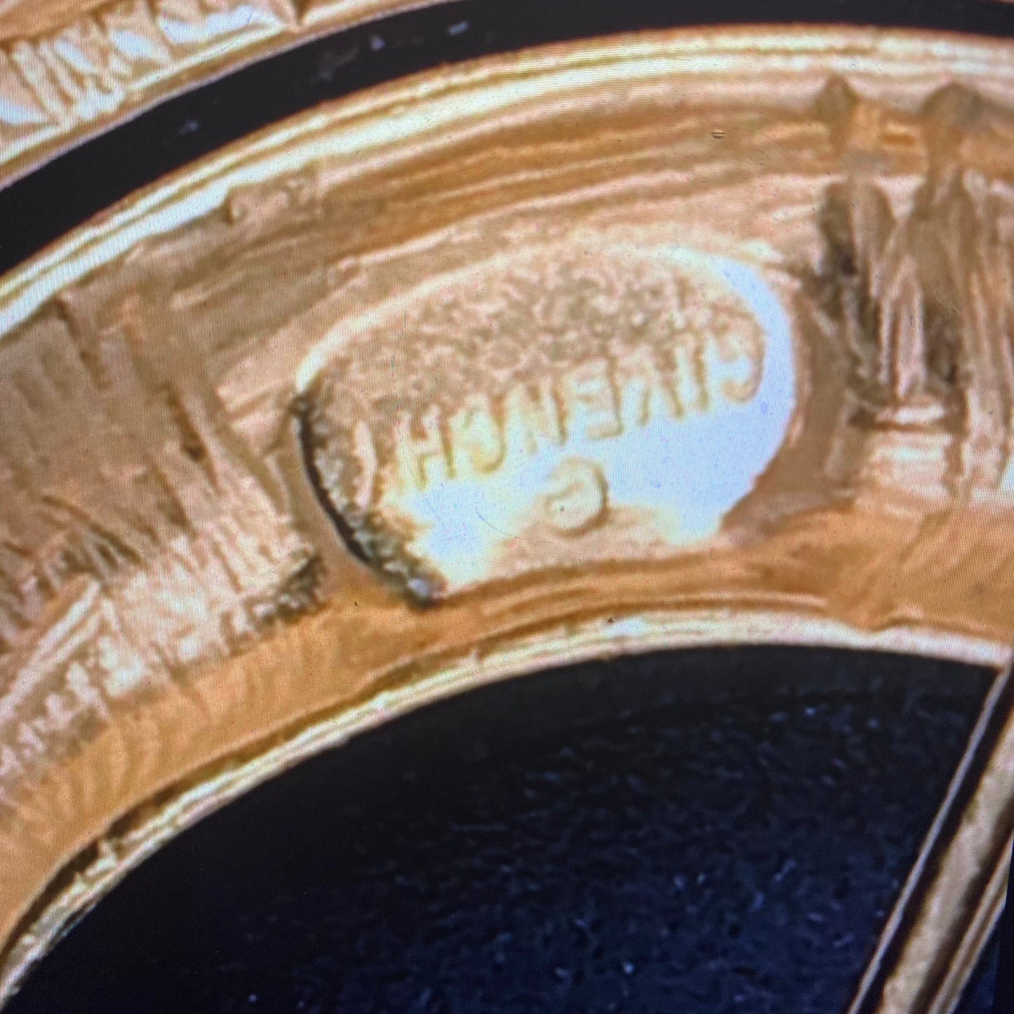 Boucles d'oreilles pendantes à clip Givenchy