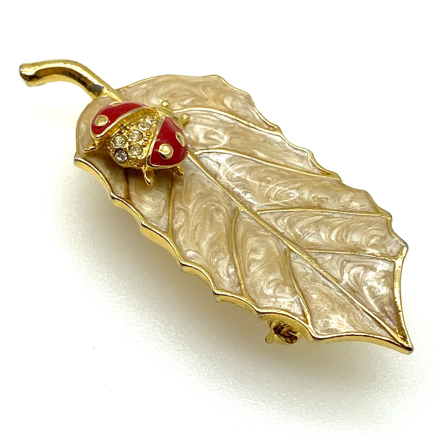 Avon (signed S©P on reverse) Leaf with Ladybird Duet Pin/Brooch