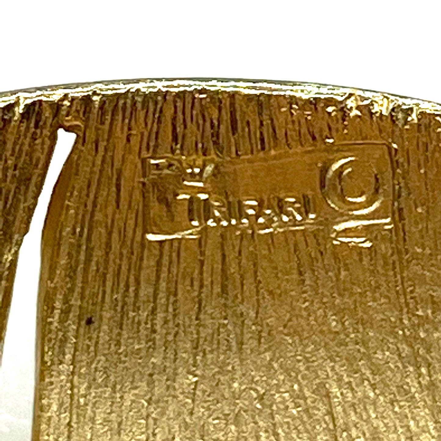 Crown Trifari Round Domed Gold Tone Brooch