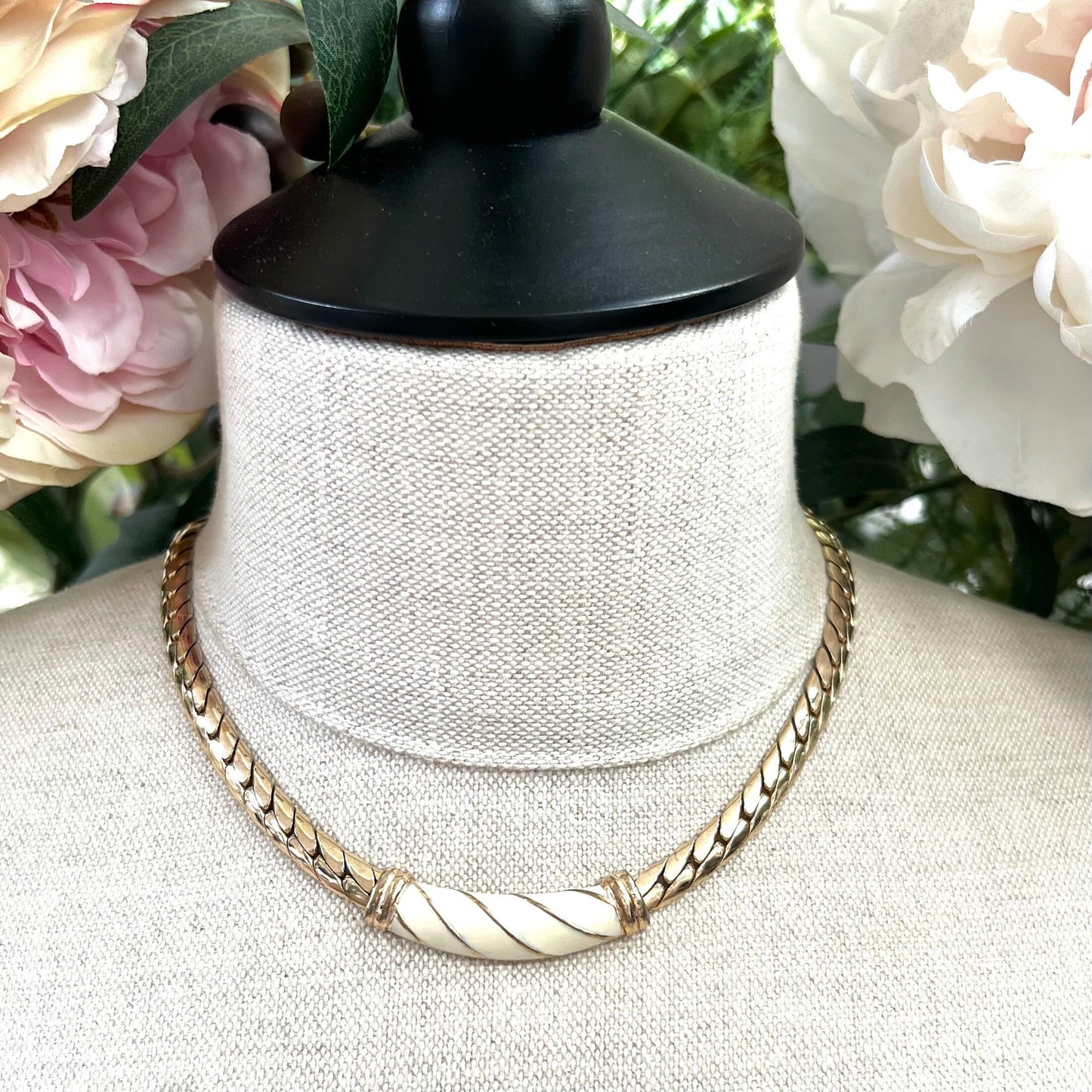 Christian Dior Germany Integral Enamel Pendant Necklace