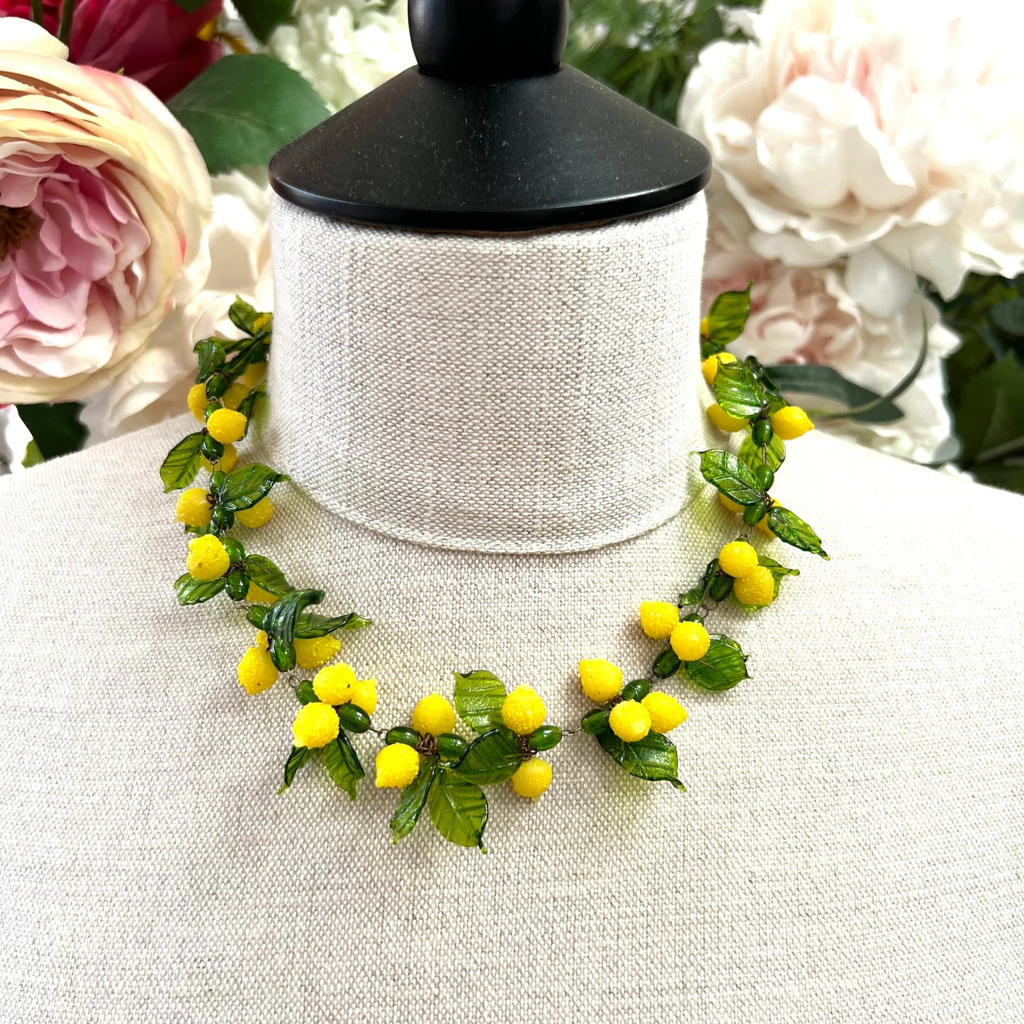 Venetian Murano Sugar Glass Lemon and Leaves Necklace Circa 1930's/40's