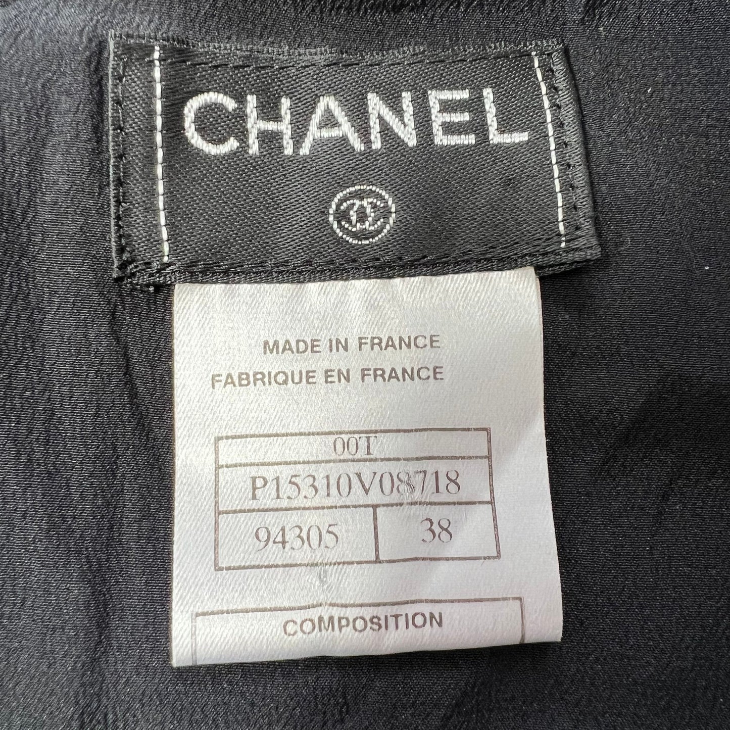 Chanel 2000 Transition Collection Gilet zippé sans manches rembourré noir (UK Small Size 10)