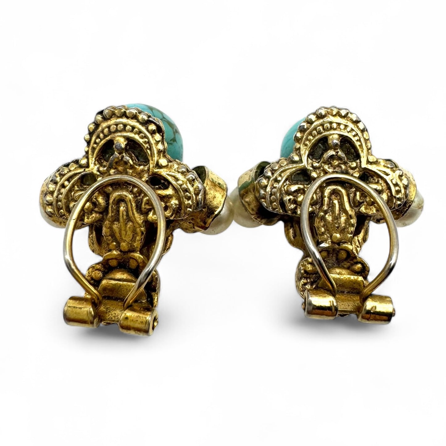 1950s Turquoise Pâte de Verre and Faux Pearl Clip On Earrings In The Manner of Robert Goossens