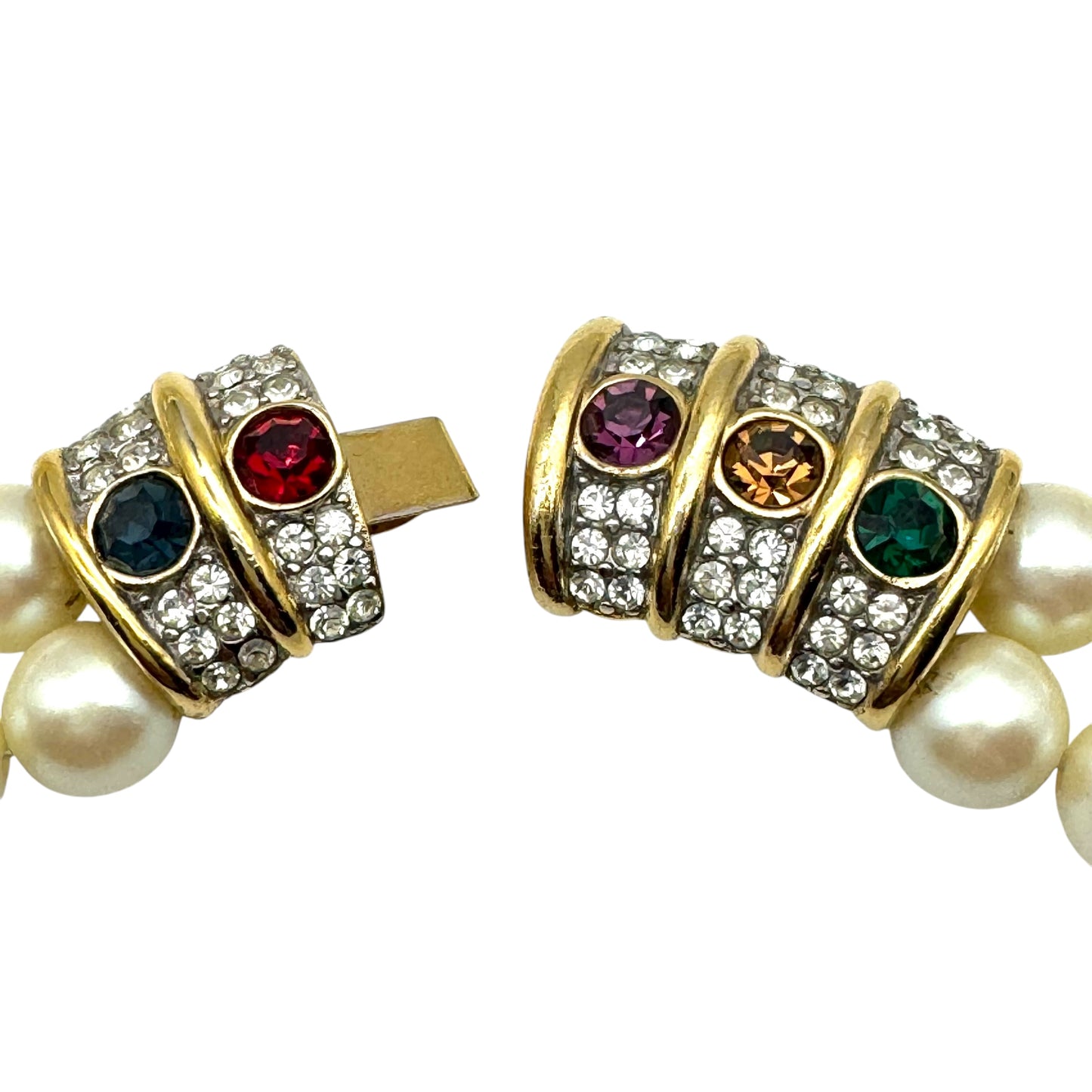 Richelieu Victoria Pat Pend 1980's Double Row Faux Pearl Front Clasp Necklace