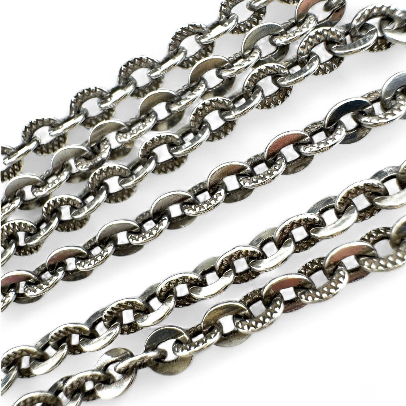 UNOAERRE 60cm Italian Silver Etched Necklace 1970s