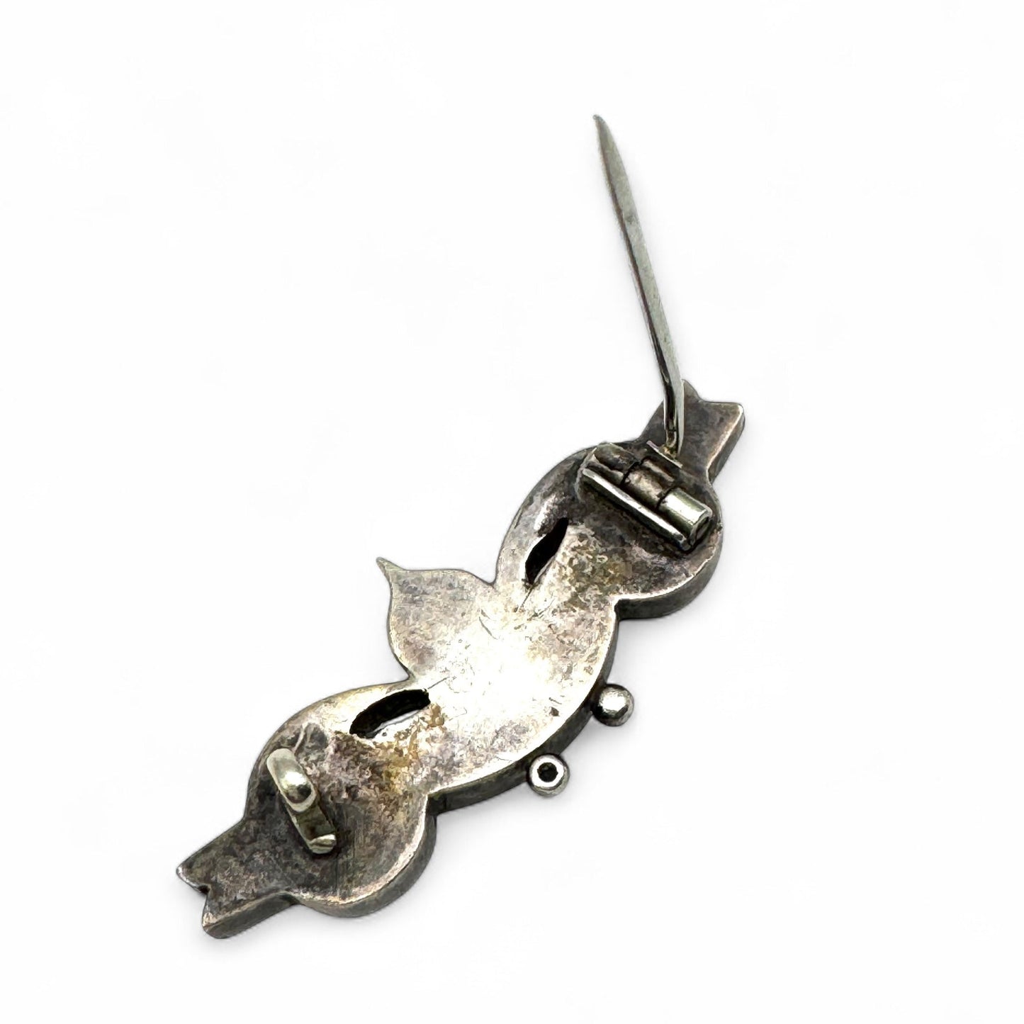 Silver (Unmarked) Victorian Engraved Scottish Agate Bar Brooch