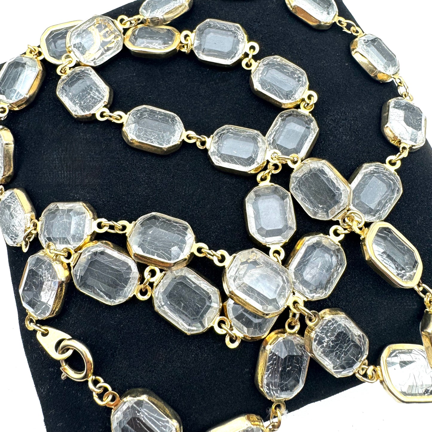 Chiclet Bezel Set Crackled Lucite Necklace 80cm