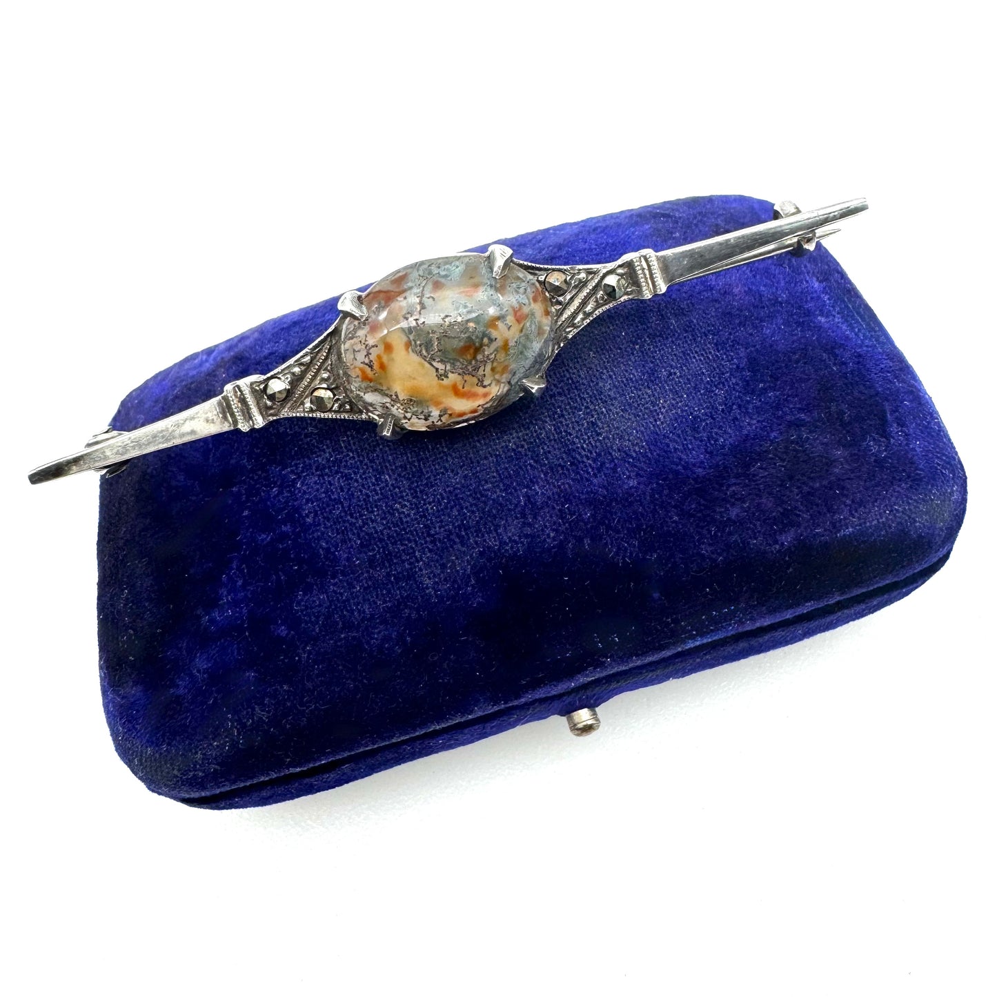 Victorian Scottish Carnelian Moss Agate and Marcasite Silver C Clasp Bar Brooch c. 1880–1900
