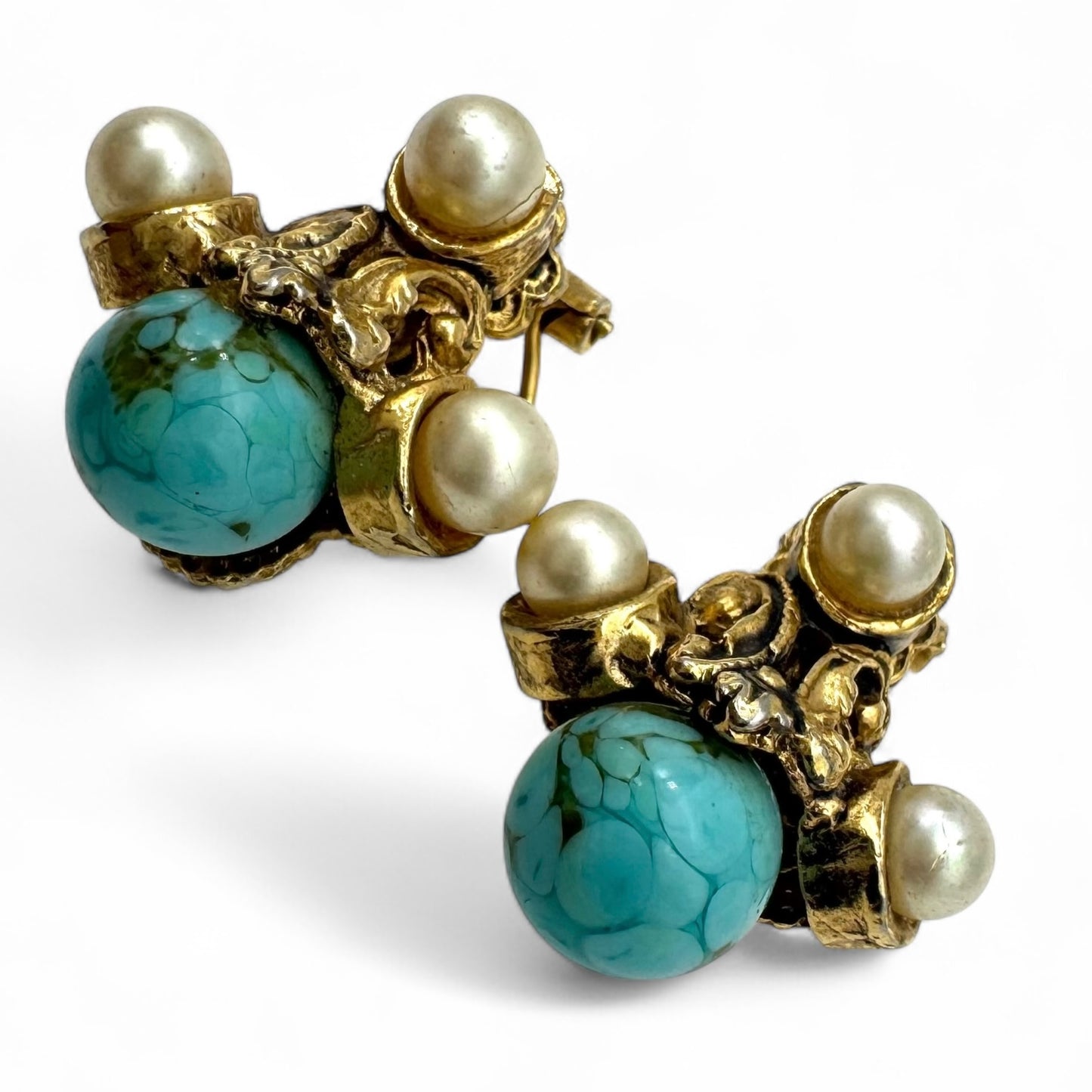 1950s Turquoise Pâte de Verre and Faux Pearl Clip On Earrings In The Manner of Robert Goossens