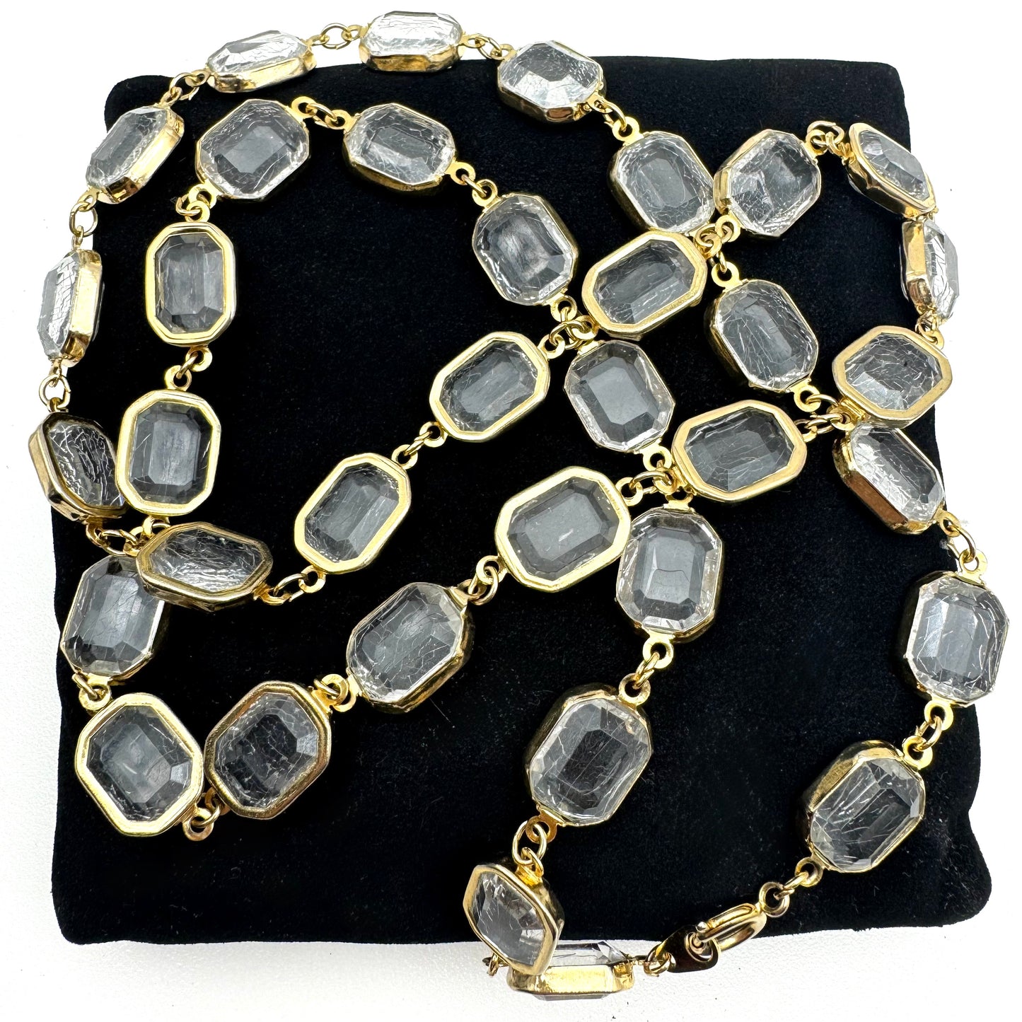 Chiclet Bezel Set Crackled Lucite Necklace 80cm