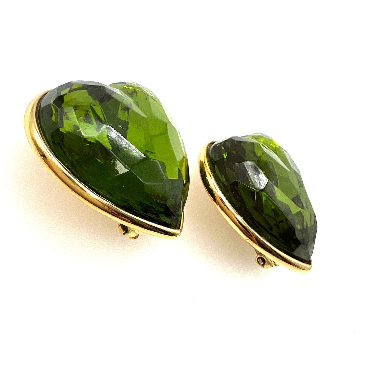 Yves Saint Laurent By Robert Goossens Large Heart-Shaped Chartreuse Faceted Resin Clip On Earrings In Original Box