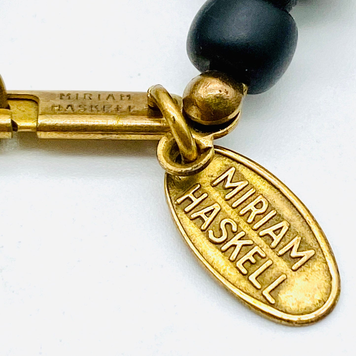 Collier de perles en bois Miriam Haskell