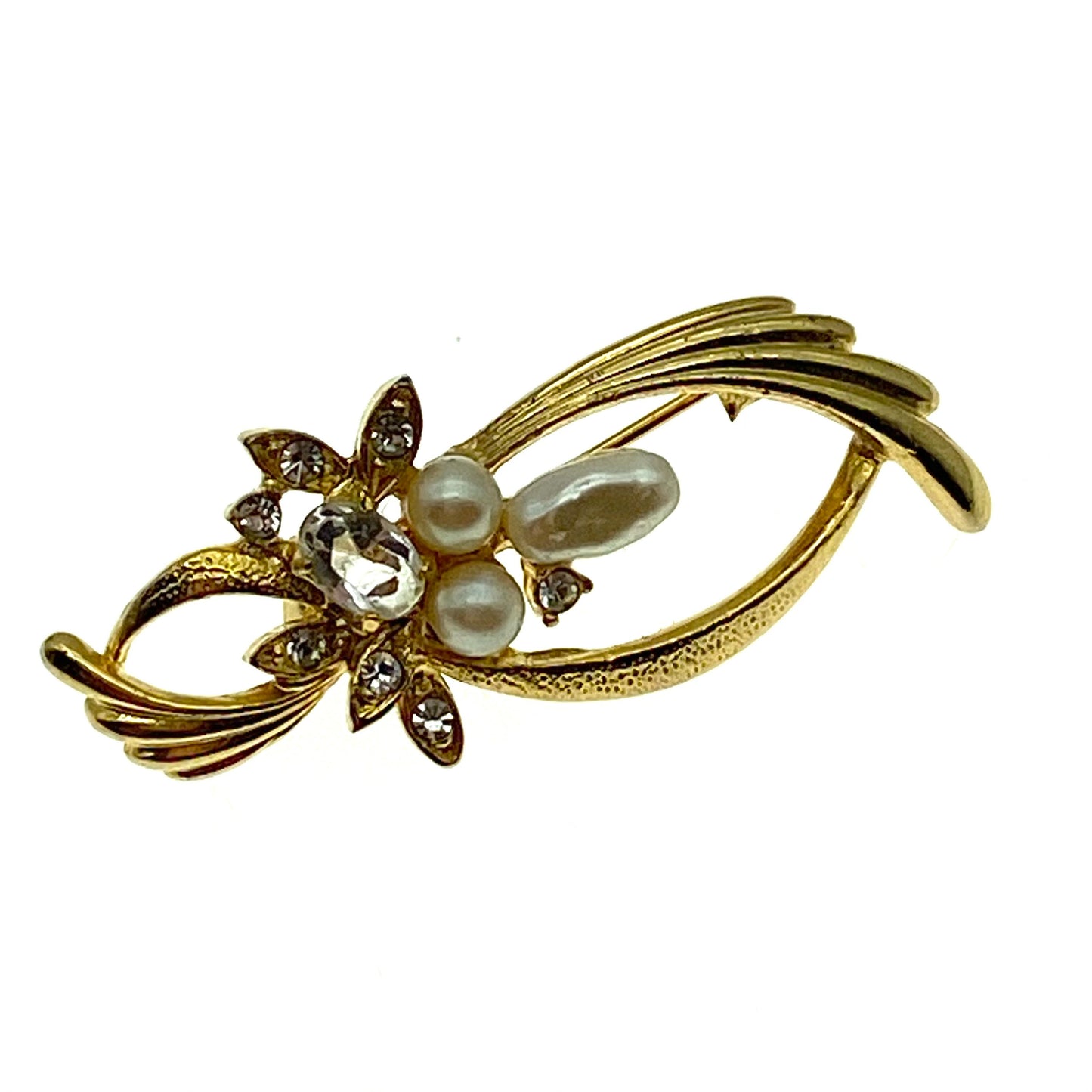Gold Plated Pearl and Crystal Embellished Flower Brooch