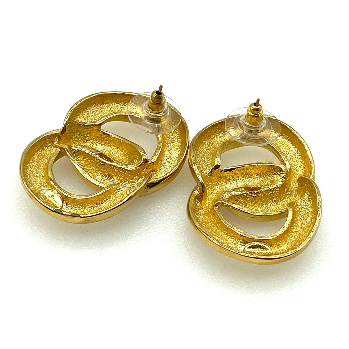 Givenchy Double Hoop Infinity Figure Eight Boucles d'oreilles percées plaquées or avec tout nouveau fermoir confort plaqué or