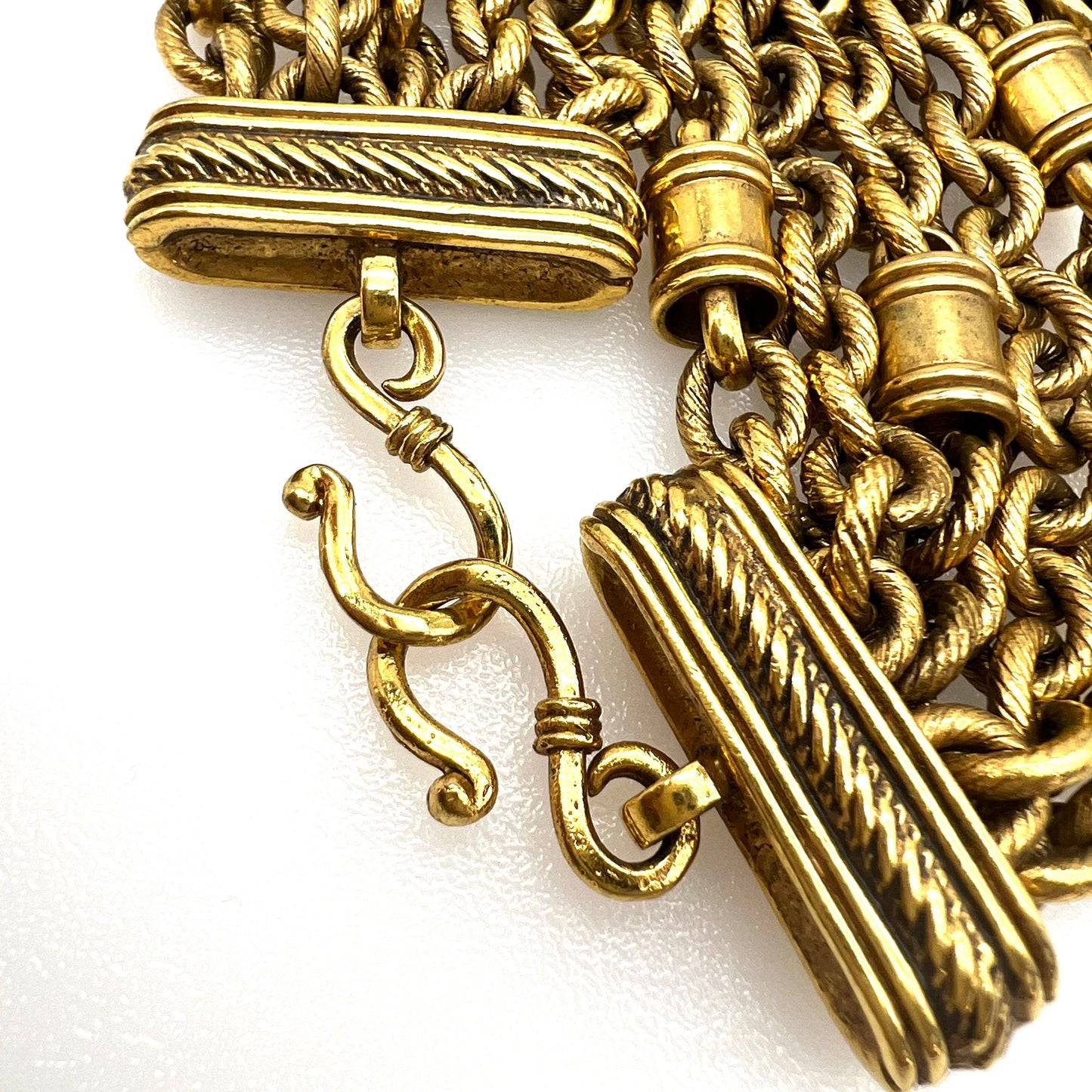 1980's Five Strand Cable Chain Barrel Link Double 'S' Clasp Necklace