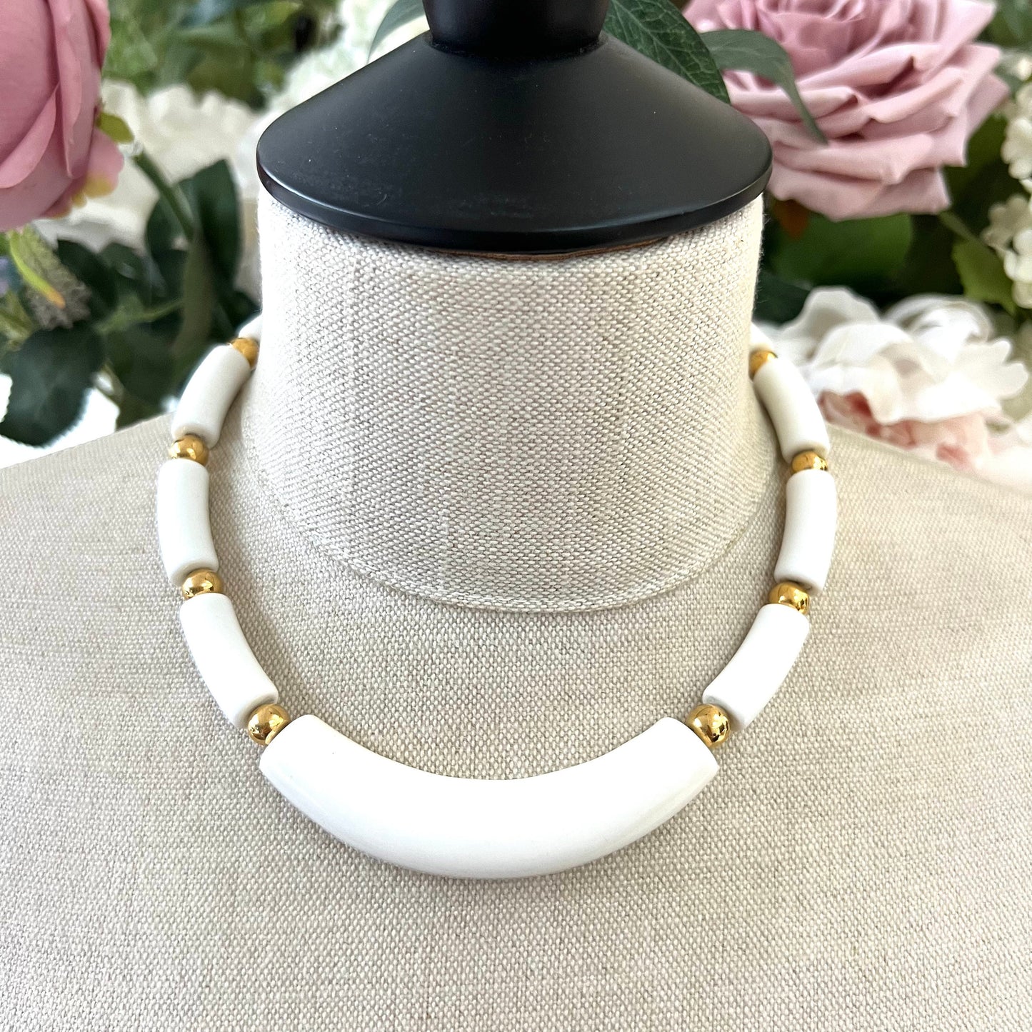 Napier White Lucite Chunky Curved Bead Necklace