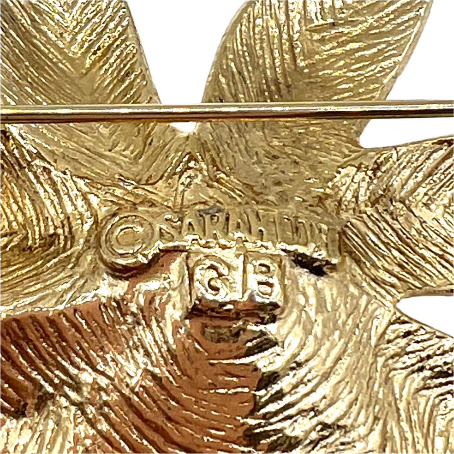 1970's Sarah Coventry Gold Plated Flower Brooch with Faux Pearl