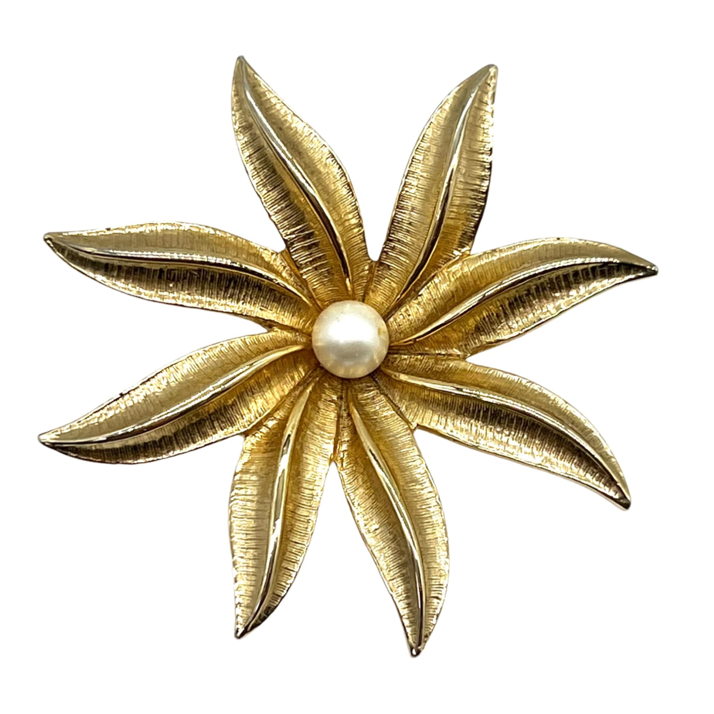 1970's Sarah Coventry Gold Plated Flower Brooch with Faux Pearl